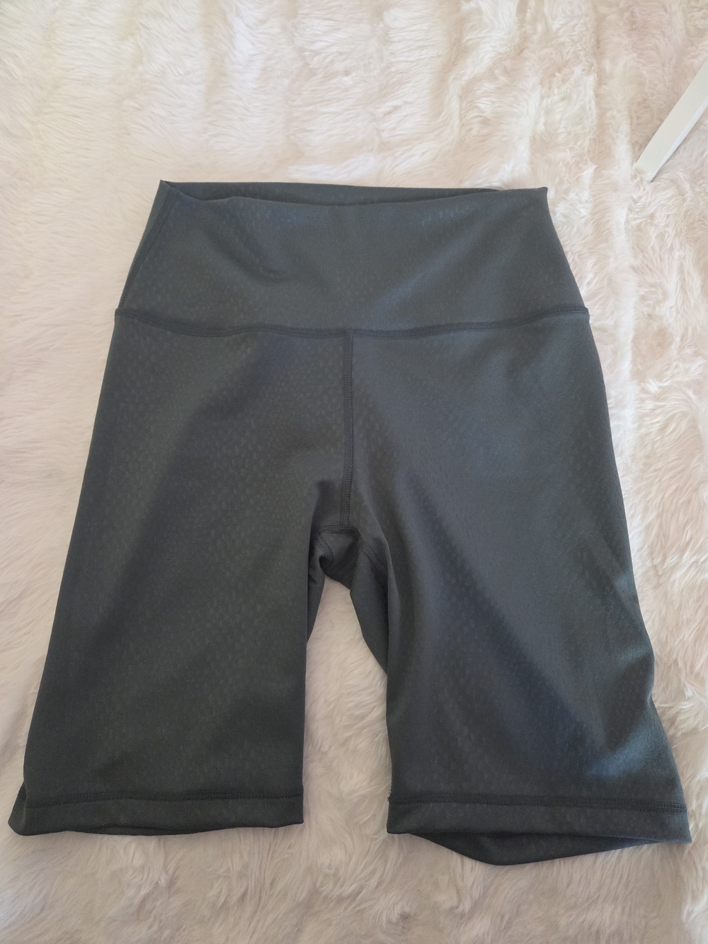 90 Degree By Reflex Green Snake Print High-Rise Bike Shorts